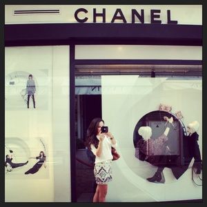 Meet your Posher, Joyce